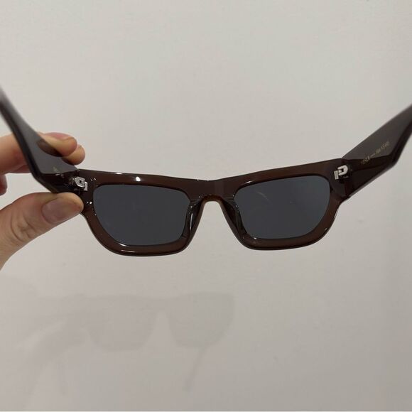 VEHLA FINN Sunglasses - COCO / SMOKE main image 9
